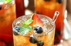 very-berry-tea-with-mint-1