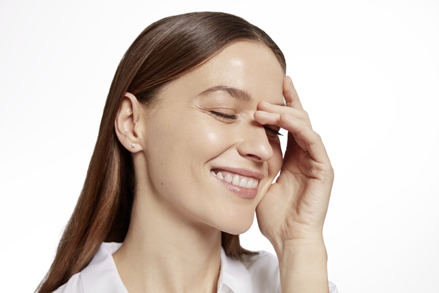 000267_GL_en_EUC_Hyaluron _Filler _Serum_HyFi_Anti_Wrinkle_Serum_202309_PR_0_white_V8-Print